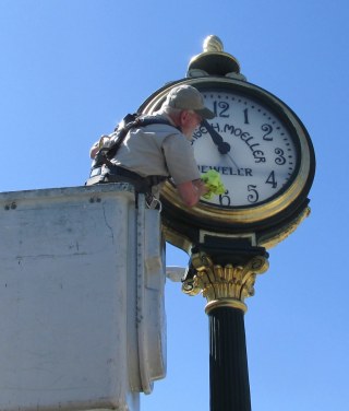 Jorgen Nelson clock in Bremerton